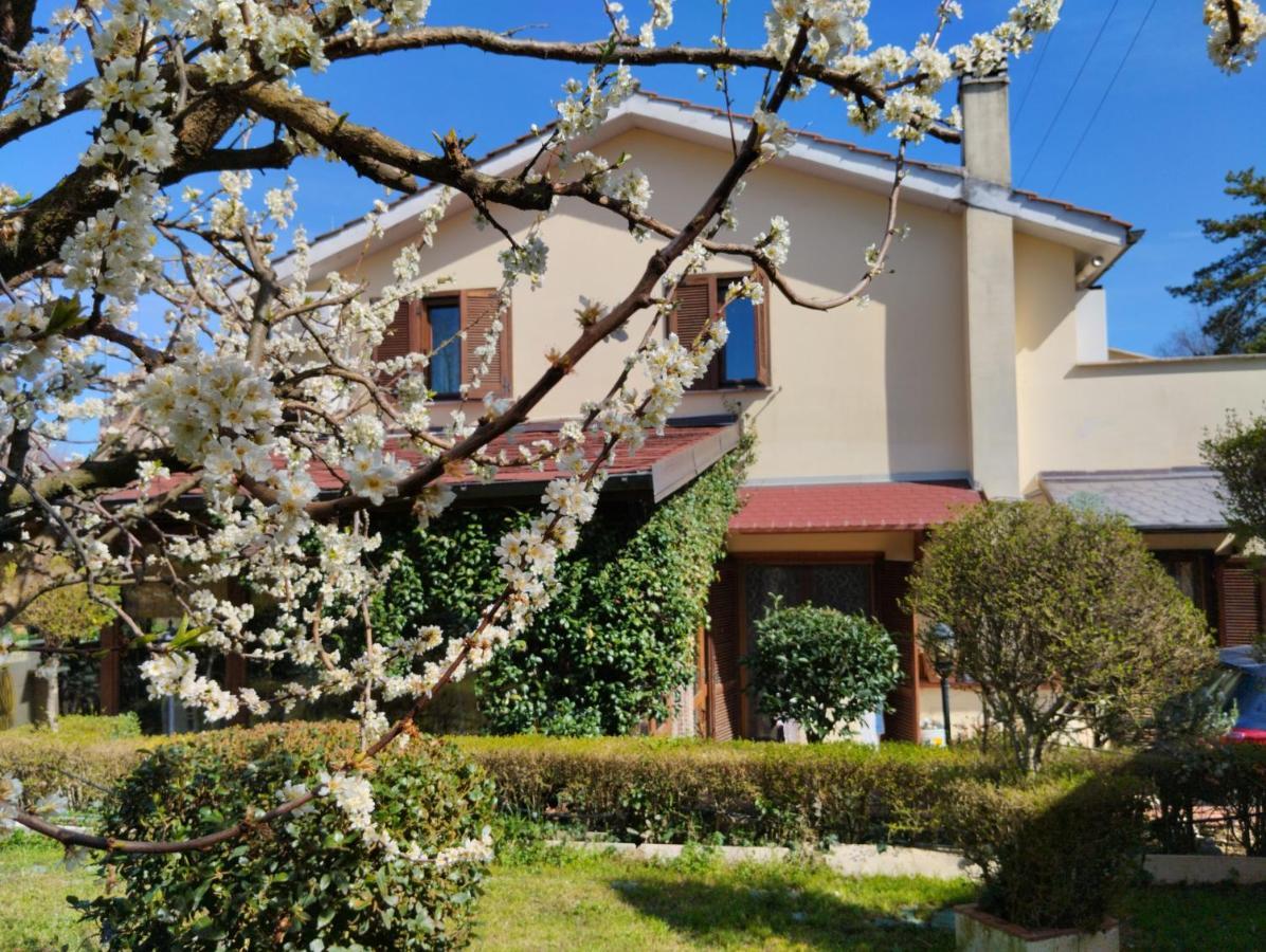 B&B Angolo Verde Terni Esterno foto